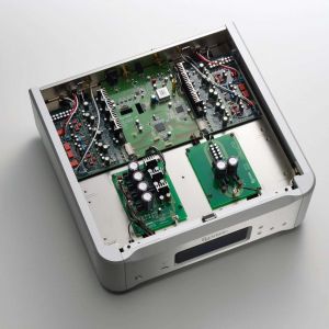 ESOTERIC N-01 - Circuits réseau + DAC
